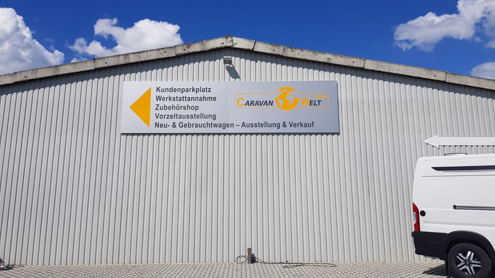 Firmenbeschriftung Firmenbeschriftung